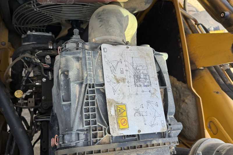 OmecoHub - Immagine CATERPILLAR 428F